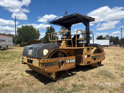 1997 Cat CB634C Compacteur  double bille