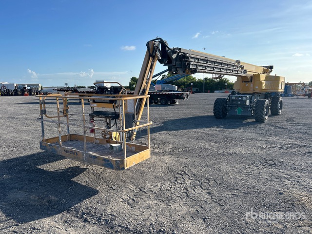 2016 Haulotte HT132RTJ Pro 4WD Diesel Telescopic Boom Lift