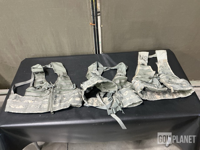 (208) Fighting Load Carriers