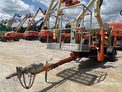 2019 JLG T-350 Towable Lift