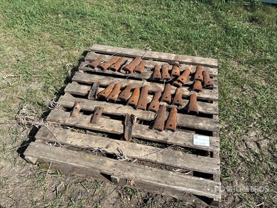 Quantity of (27) Cultivator Spikes