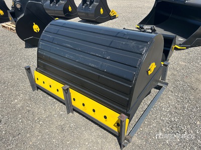 Dynamic Entities 59 in Q/C Cleanup Excavator Bucket (Unused)