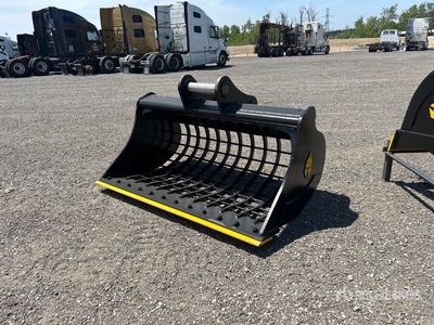 Dynamic Entities 70 in Q/C Skeleton Excavator Bucket (Unused)