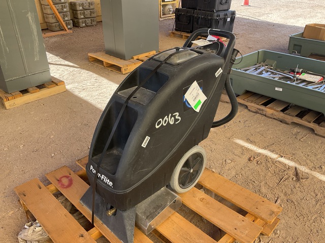 Powr-Flite PFX900S Carpet Extractor