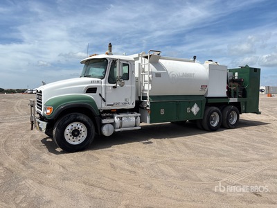 2002 Mack CV713 Fuel and Lube Truck
