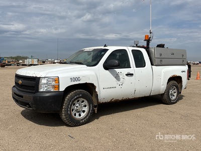 2011 Chevrolet Silverado 1500 4x4 Extended Cab Pickup