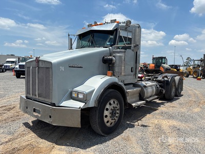 2016 Kenworth T800 6x4 T/A Day Cab Truck Tractor