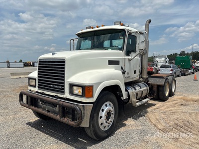 2013 Mack CHU613 6x4 T/A Day Cab Truck Tractor