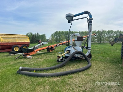 Kongskilde 穀物用バキューム装置