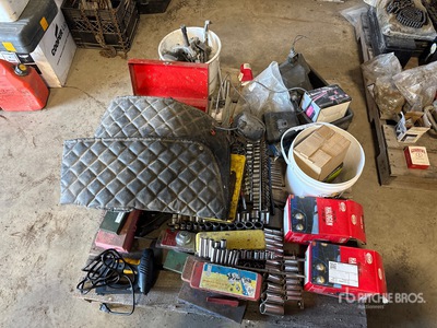 Quantity of Quantity of Assorted Shop Tools