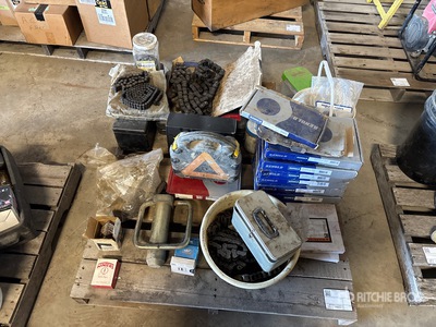 Quantity of Assorted Roller Chains