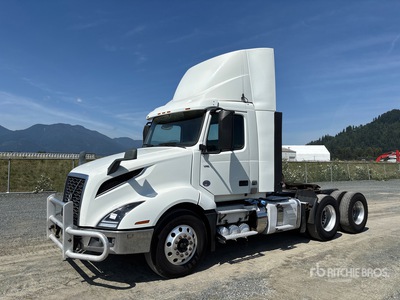 2019 Volvo VNL 6x4 Day Cab Prime Mover