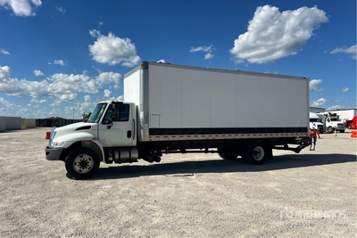 2018 International 4300 4x2 Van Truck