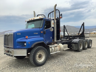 2008 International 5600i Tri/A Day Cab Truck Tractor