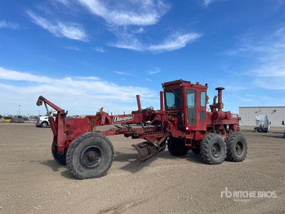 Champion D740 Motor Grader