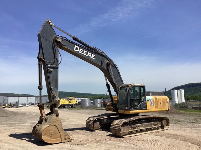 2013 John Deere 350GLC Tracked Excavator