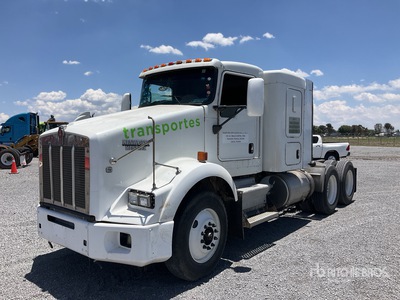2017 Kenworth T800B 6x4 Tractocamion con dormitorio / T/A Sleeper Truck Tractor