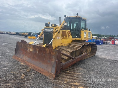 2016 Komatsu D65PX-18 Pelleteuse à chenilles