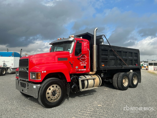2022 Mack PI64 6x4 T/A Dump Truck