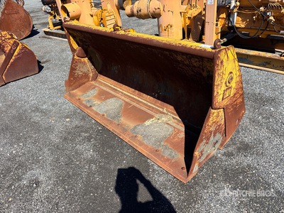 Cat bucket 90 in Backhoe Loader Bucket - Fits Cat 416/420