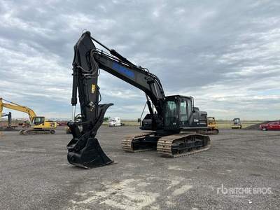 2022 XCMG XE300U Tracked Excavator