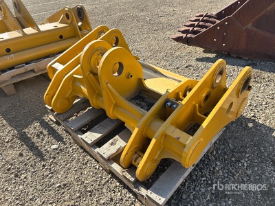 XCMG 50 in Wheel Loader Quick Coupler