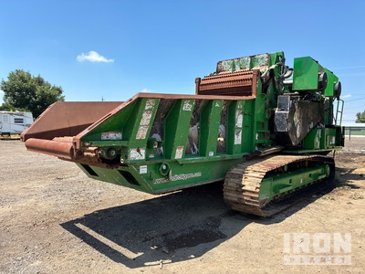 2022 Bandit Beast 3680 650 ton/hr Tracked Horizontal Grinder