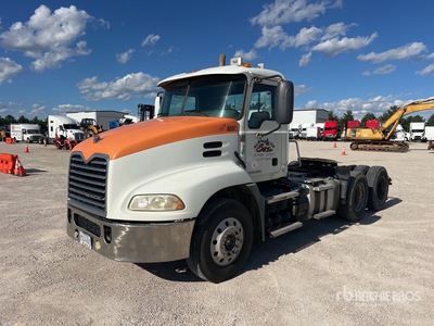 2016 Mack CXU613 6x4 Cabeza Tractora Cabina Corta