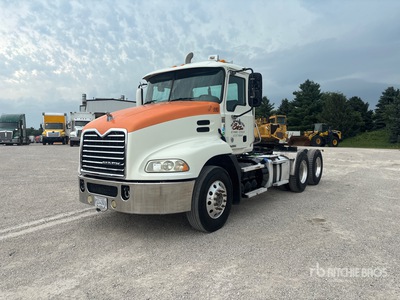 2016 Mack CXU613 6x4 Cabeza Tractora Cabina Corta
