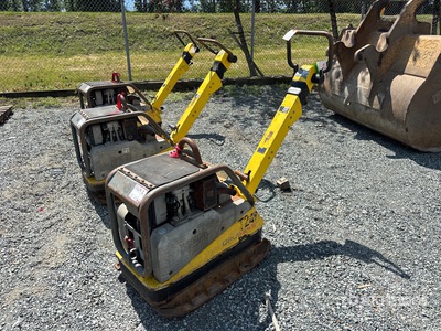 2015 Wacker Neuson DPU5545Heh Vibratory Plate Compactor