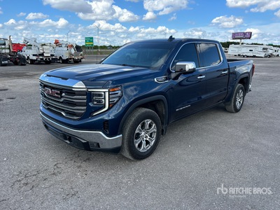 2023 GMC Sierra 1500 SLT 4x4 Crew Cab Pickup