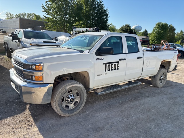 2015 Chevrolet Silverado 2500HD 4x4 Extended Cab Pickup