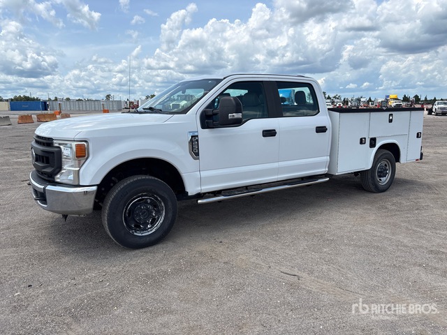 2020 Ford F-250 XL 4x4 Crew Cab Utility Truck