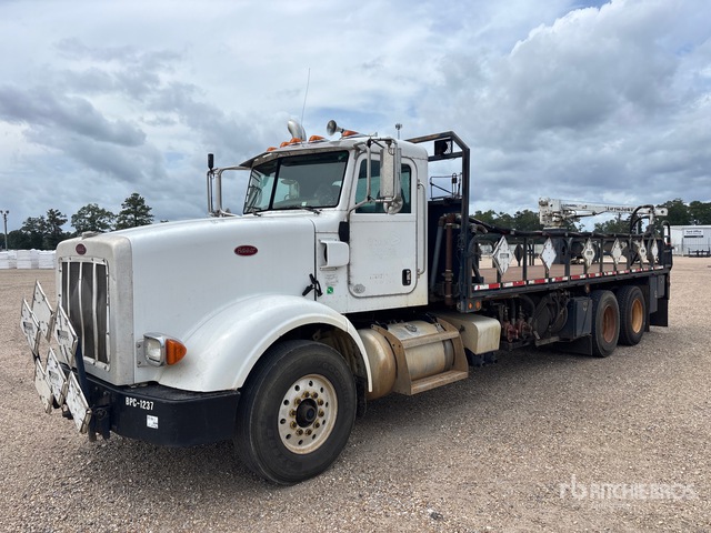 2013 Peterbilt 367 6x4 Flatbed Truck