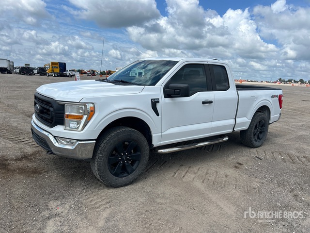 2021 Ford F-150 XL 4x4 Extended Cab Pickup