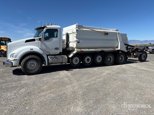 2021 Kenworth T880 14x4 Super 16 Five Axle Dump Truck
