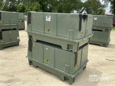 (2) Plastics Research 103060-301 Storage Containers