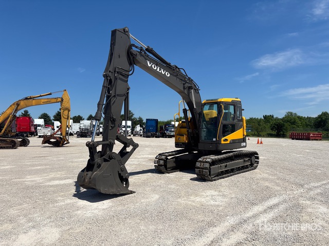 2015 Volvo ECR145DL Tracked Excavator
