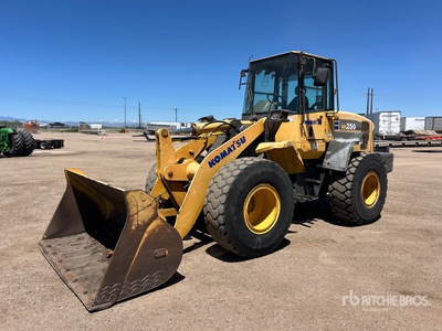 2005 Komatsu WA250-5L Pala cargadora