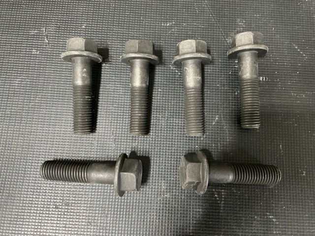 (1,272) Oshkosh 126536A Hexagon Head Cap Screws