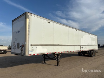 2014 Vanguard 53 ft x 102 in T/A Remolque de furgoneta