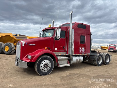 2005 Kenworth T800 6x4 T/A Sleeper Truck Tractor