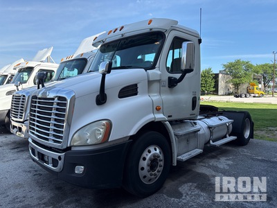 2012 Freightliner CA113 4x2 Tracteur routier