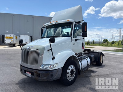 2006 International 8600 4x2 Cabeza Tractora Cabina Corta