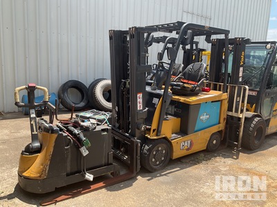 2019 Cat EC25EN2 4600 lb Electric Forklift