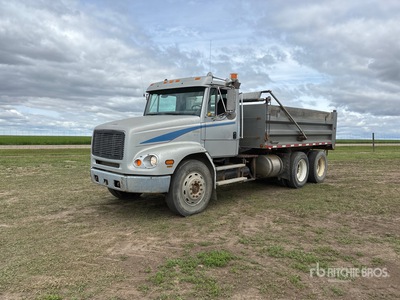 1998 Freighliner FL112 6x4 Camion à benne basculante D/E