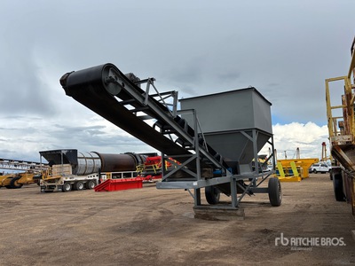 Kimto Manufacturing 8 ft x 10 ft 17 yard Aggregate Feeder (Unused)