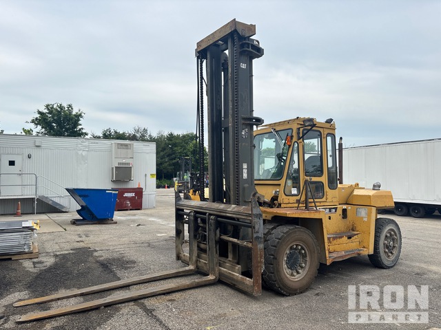 Cat DP100 19420 lb Pneumatic Tire Forklift