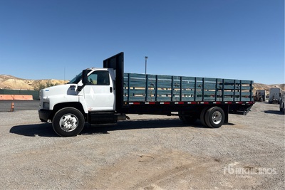 2006 GMC C6500 4x2 Truck Cab