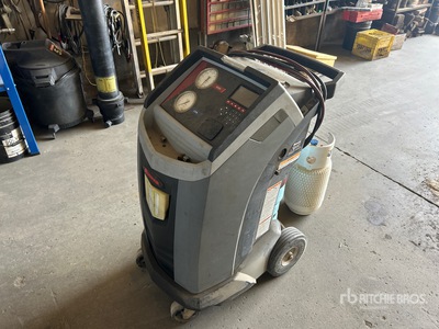 Robinair Air Conditioning Machine Varios, herramientas manuales
